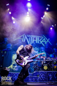 Anthrax, Hovet